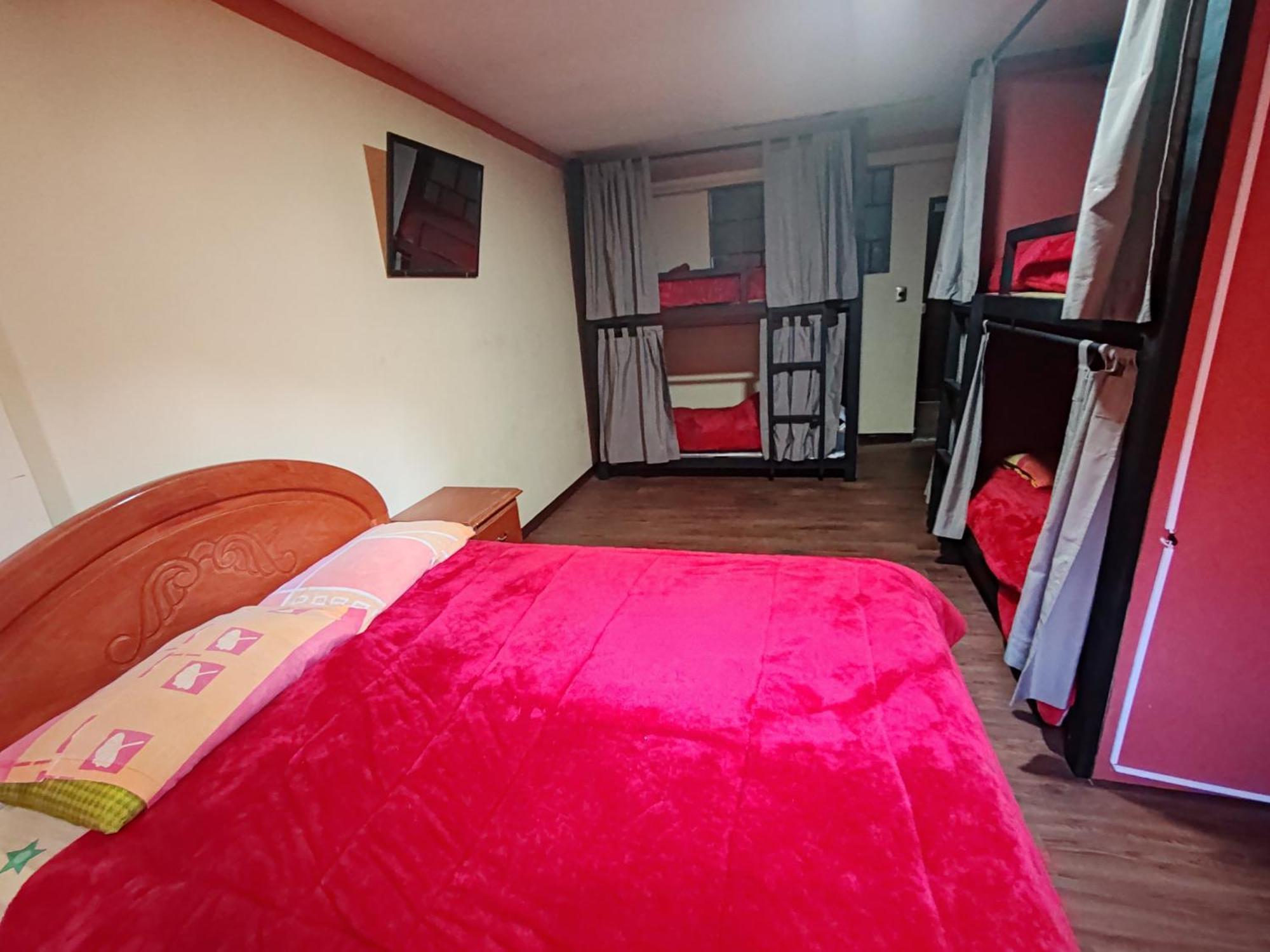 Yati Hostal Ла-Пас Экстерьер фото